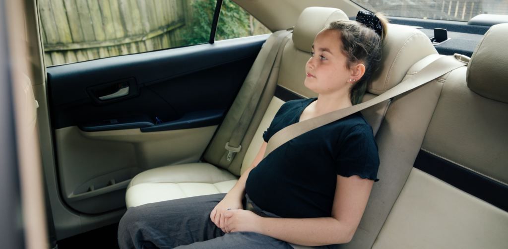 Do Passengers in the Back Seat Have To Wear Their Seatbelt? - Old