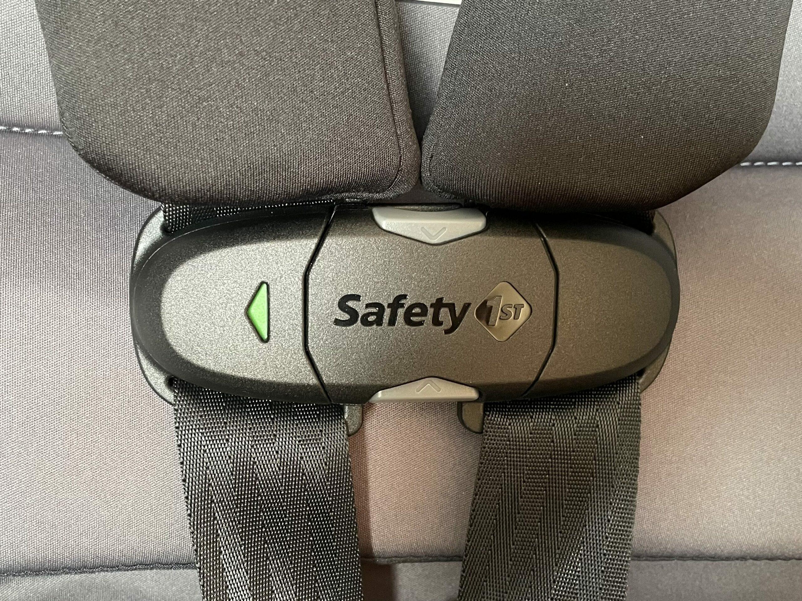 car seat chest clip